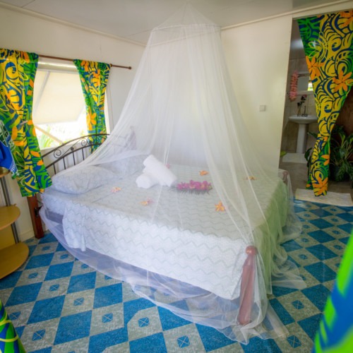 Chambre de la Guesthouse sur l'atoll de Tikehau en Polynésie Française